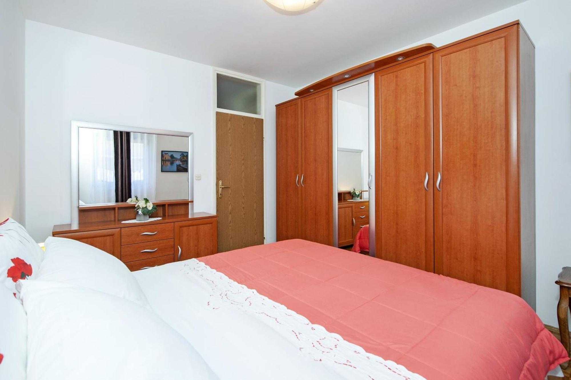 Apartments Ita Rovinj Zimmer foto